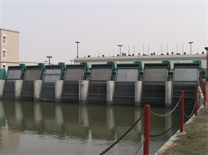 GQ型格柵式清污機(jī)